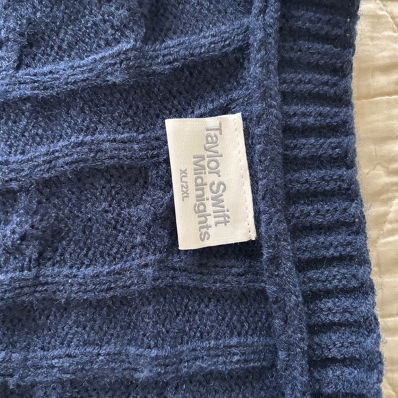 Taylor Swift Cardigan -Midnights - Picture 3 of 4